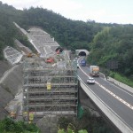 <p>鳥取南ICより鳥取IC側を望む<br />平成28年8月30日</p>
<p>鳥取南ICより鳥取IC側を望む<br />平成28年8月30日</p>